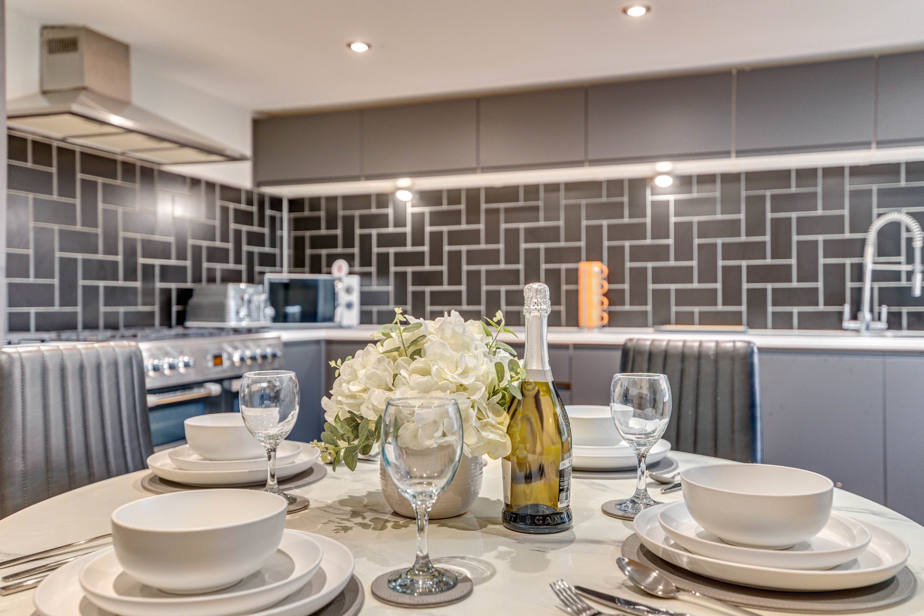 Elegant 5-Bed Georgian Town House photo 5